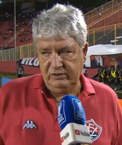Geninho, treinador do Náutico