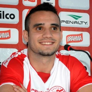 Maikon Leite, atacante do Náutico